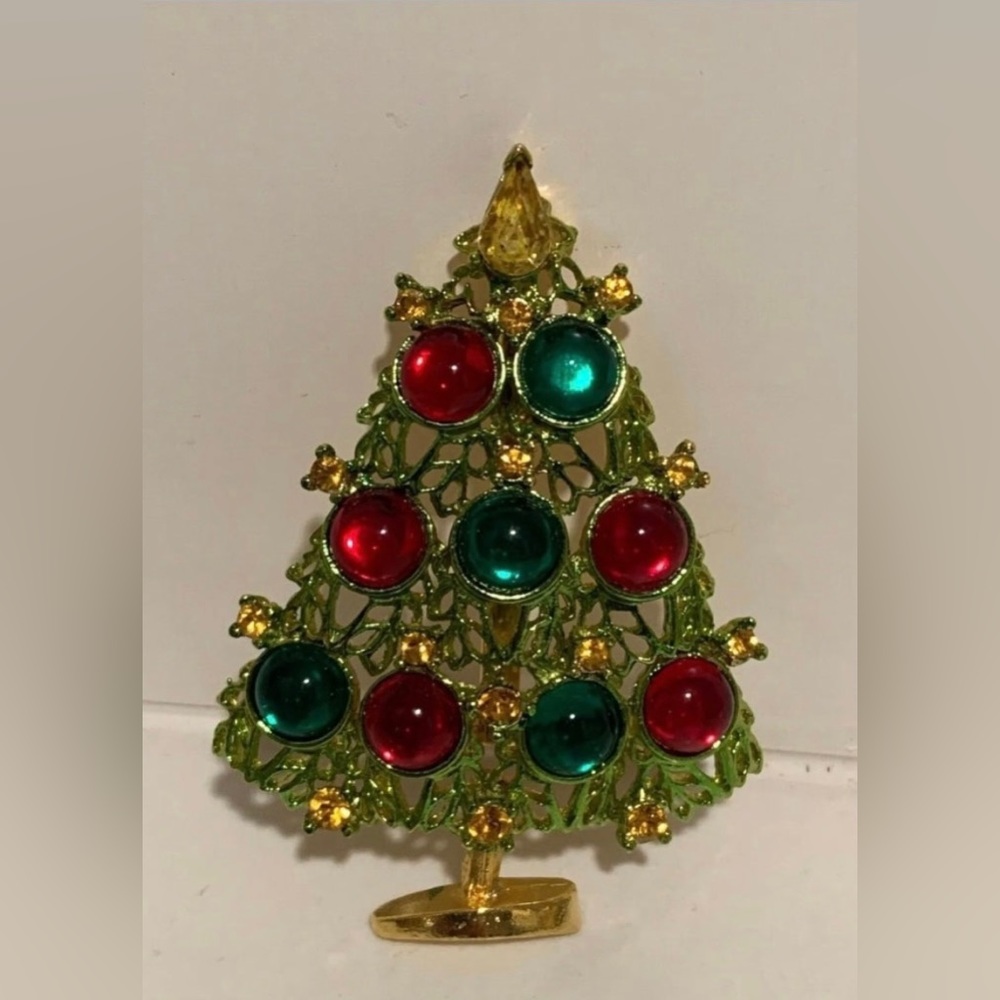 Weiss Christmas Tree Brooch